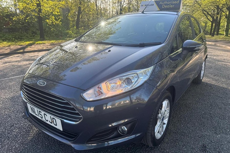 2015 Ford Fiesta photo 5