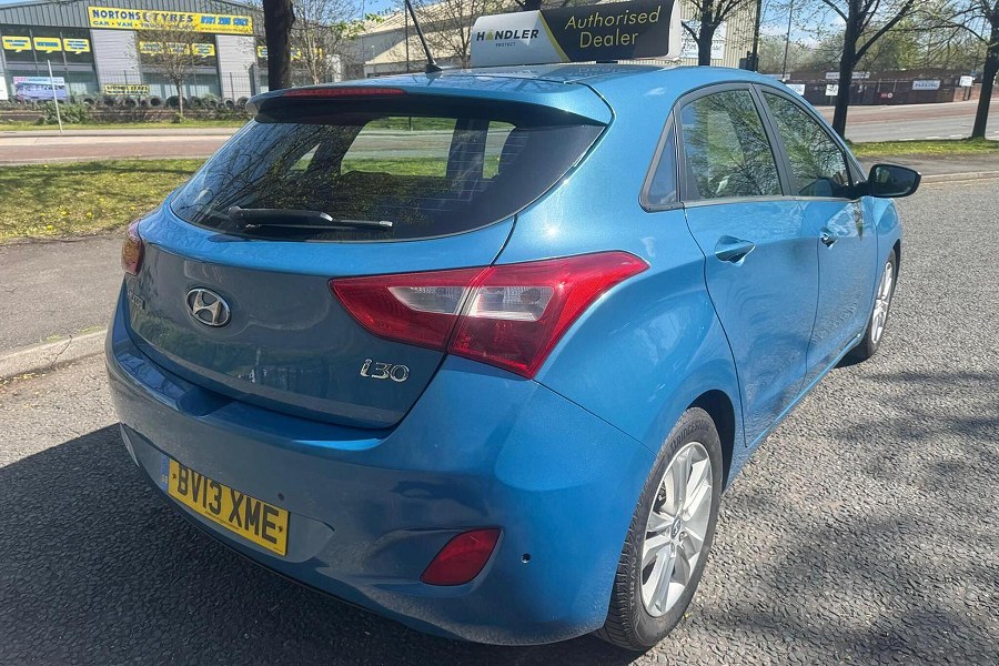 2013 Hyundai i30 photo 11