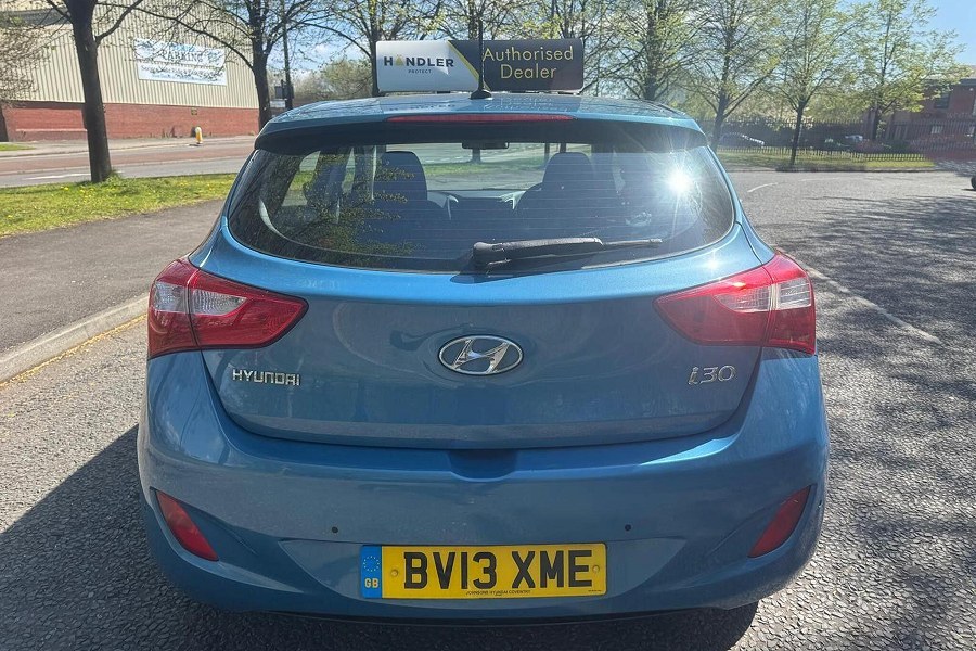 2013 Hyundai i30 photo 9