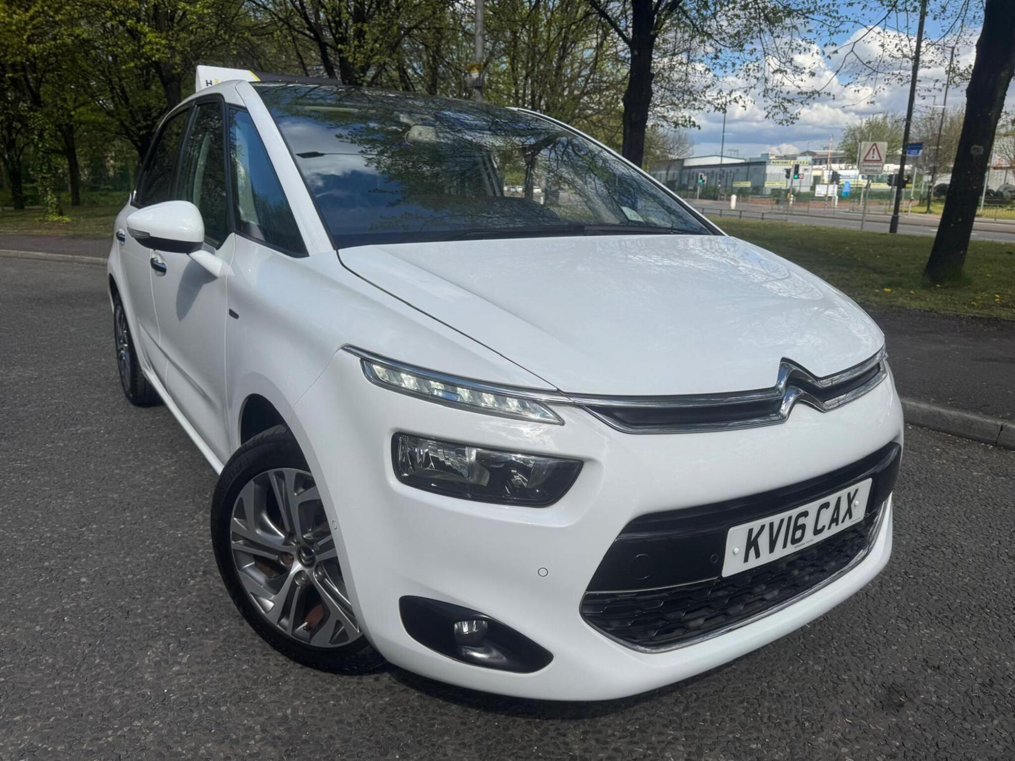 2016 Citroen C4 Picasso 1.6 BlueHDi Exclusive+ Euro 6 (s/s) 5dr for sale at Bros Motors
