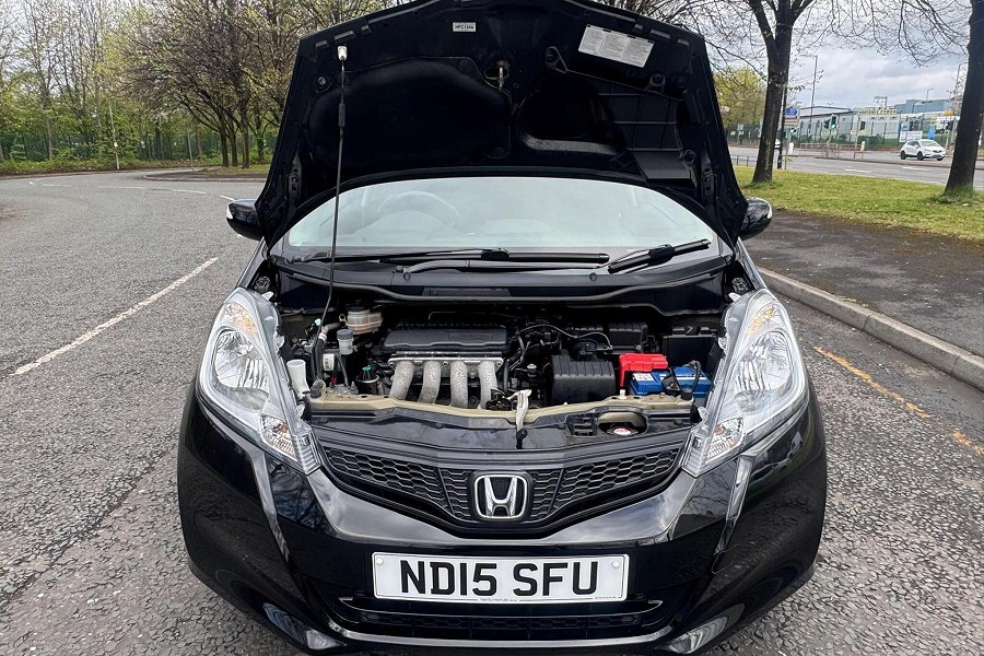 Honda Jazz photo 2