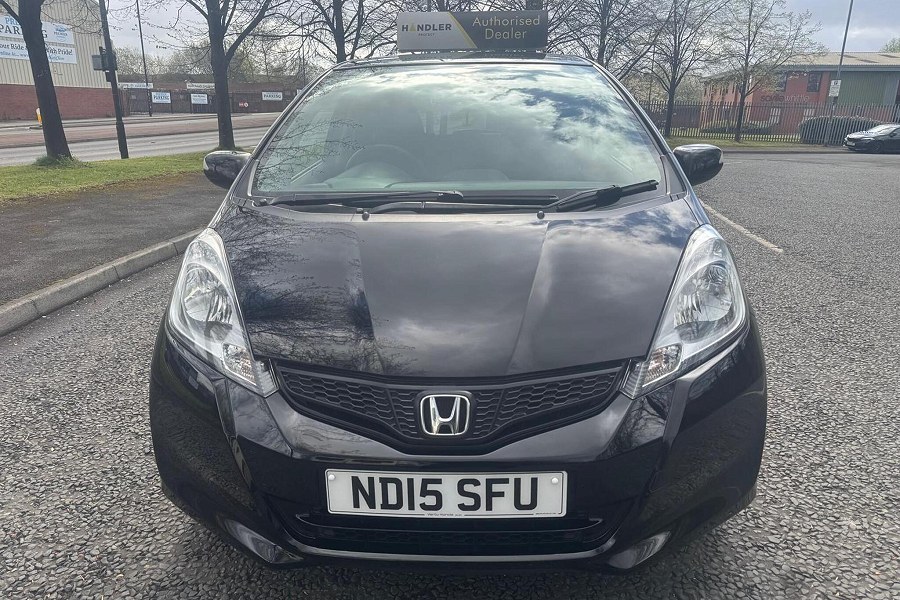 2015 Honda Jazz photo 7
