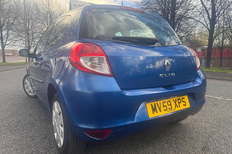 2009 Renault Clio photo 4