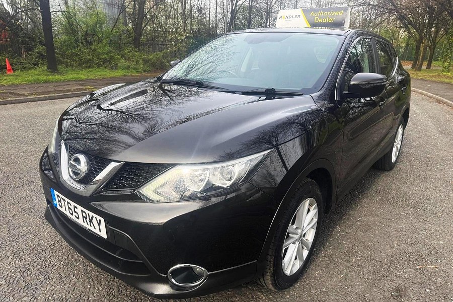 2015 Nissan Qashqai photo 3
