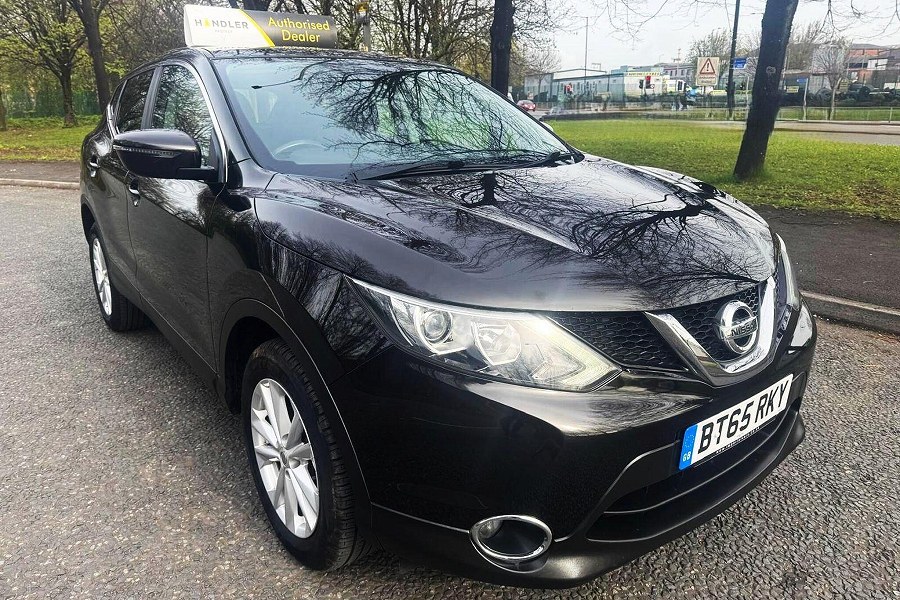 2015 Nissan Qashqai photo 11