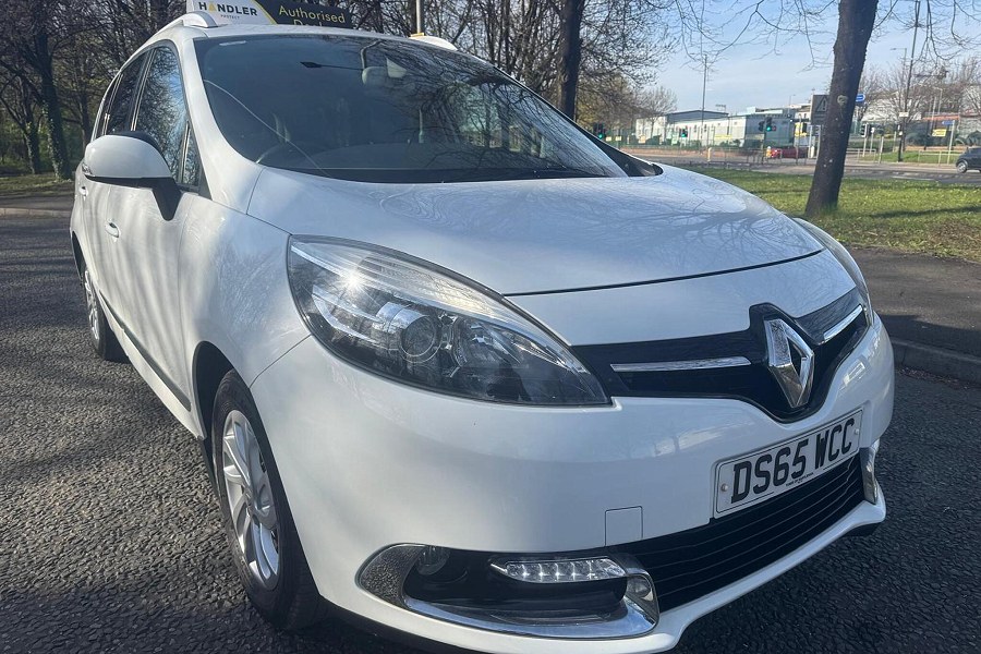 2015 Renault Grand Scenic photo 12