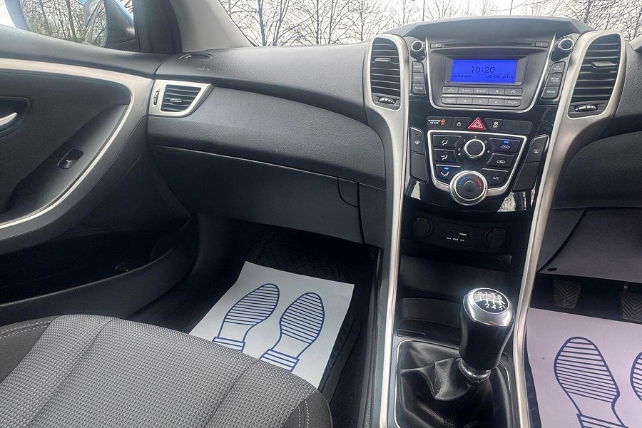 2016 Hyundai i30 photo 14