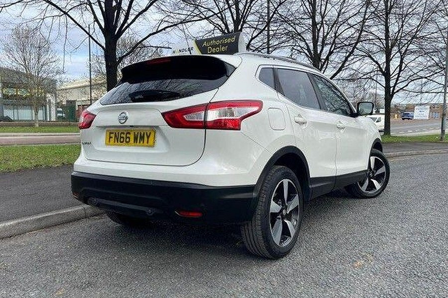 2016 Nissan Qashqai photo 6