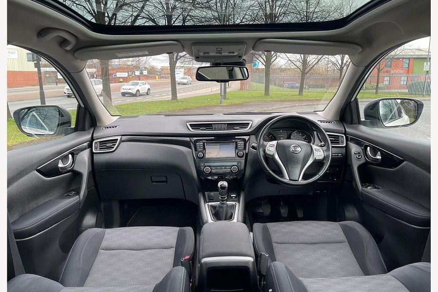 2016 Nissan Qashqai photo 14
