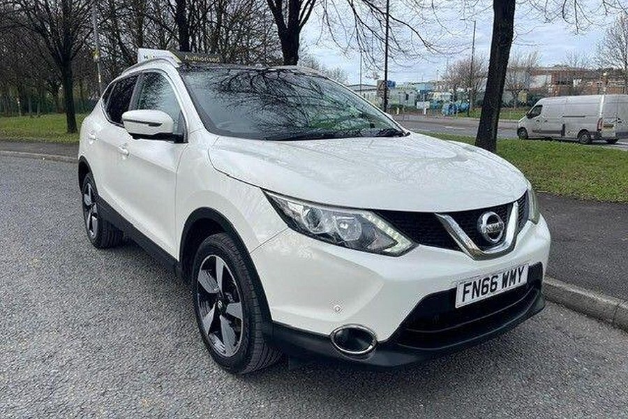 2016 Nissan Qashqai photo 4