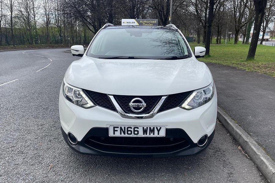 Nissan Qashqai photo 2