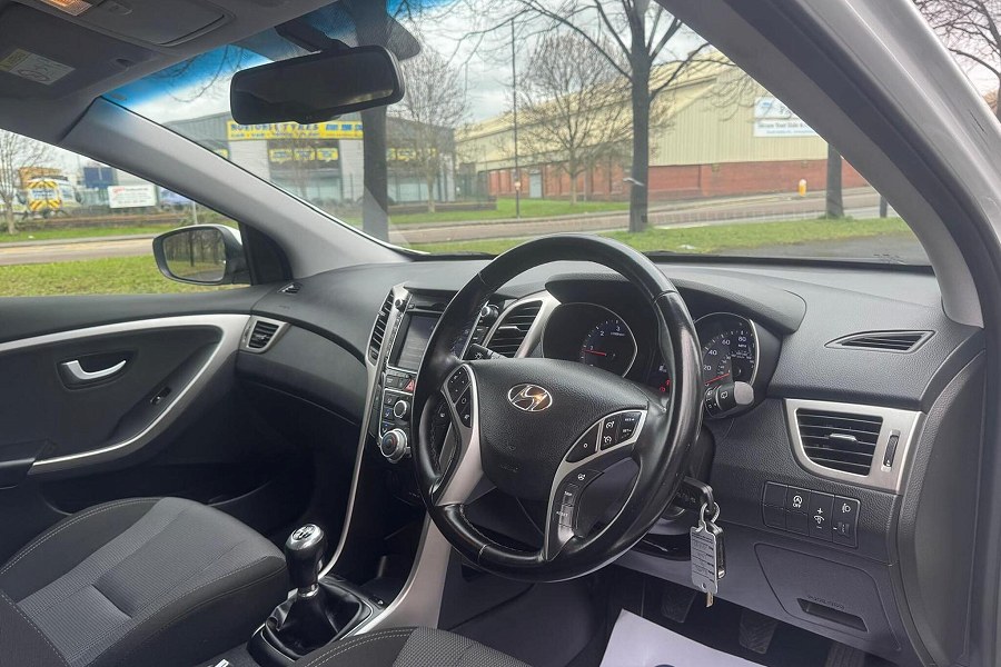 2015 Hyundai i30 photo 13