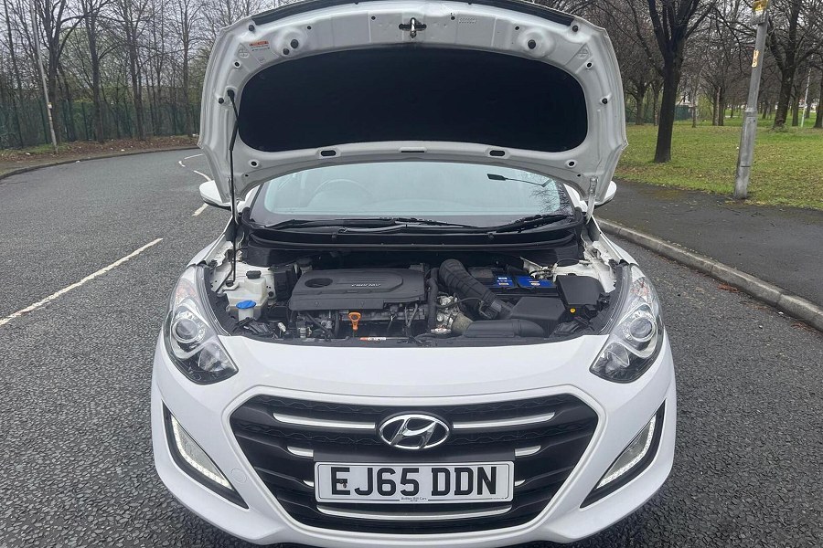 2015 Hyundai i30 photo 12