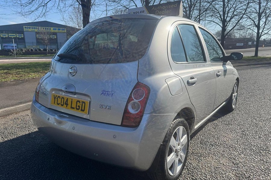 2004 Nissan Micra photo 7