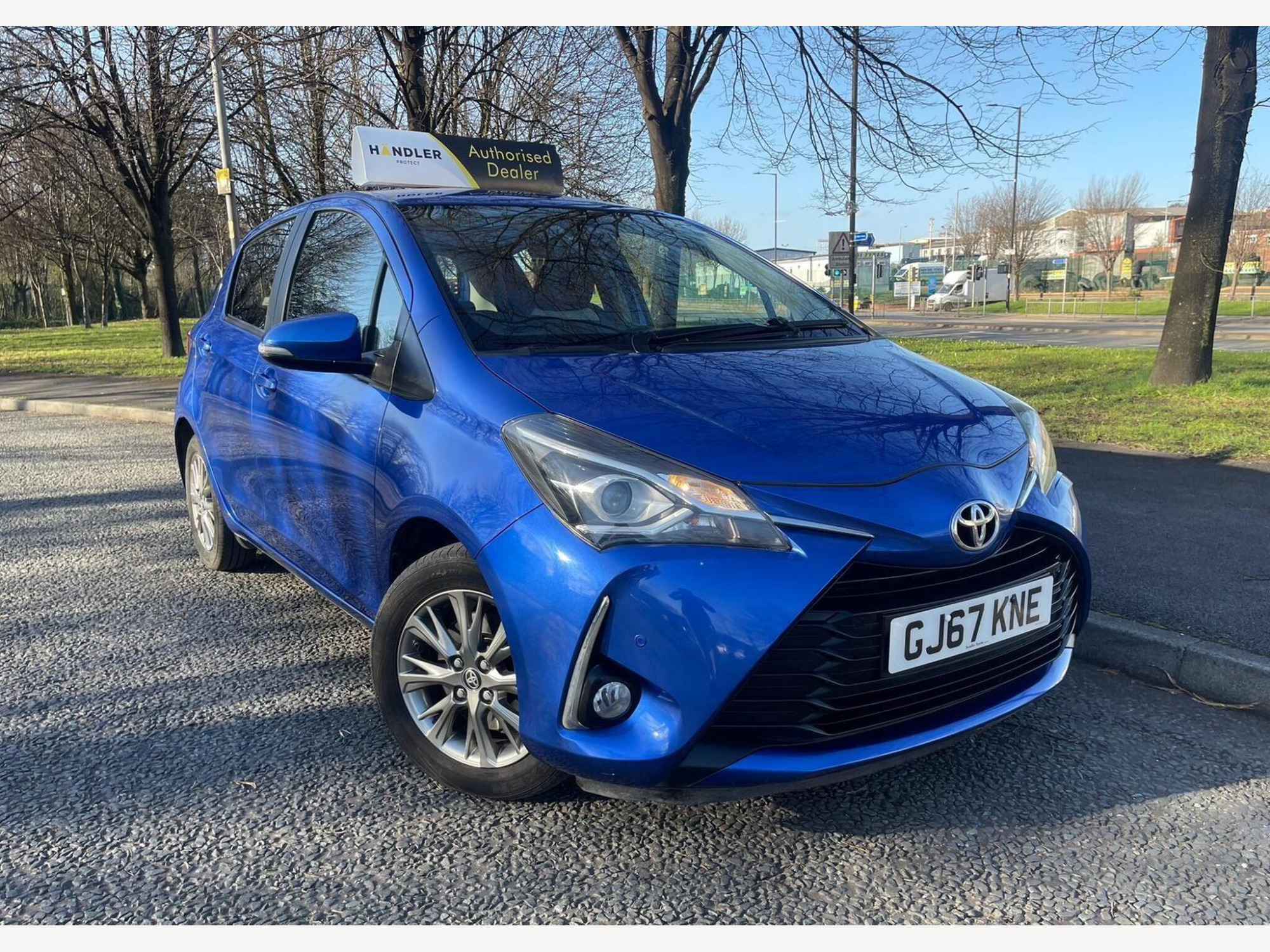 2017 Toyota Yaris 1.5 VVT-i Icon Tech Hatchback 5dr Petrol Manual Euro 6 (111 ps) for sale at Bros Motors
