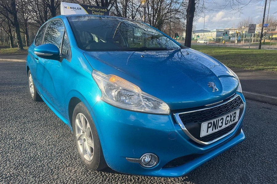 2013 Peugeot 208 photo 4