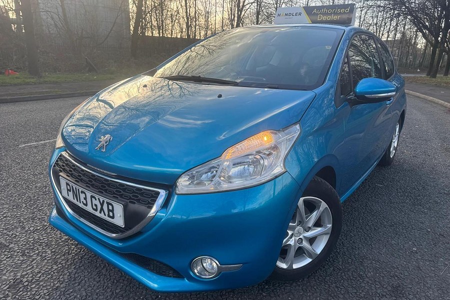 2013 Peugeot 208 photo 3