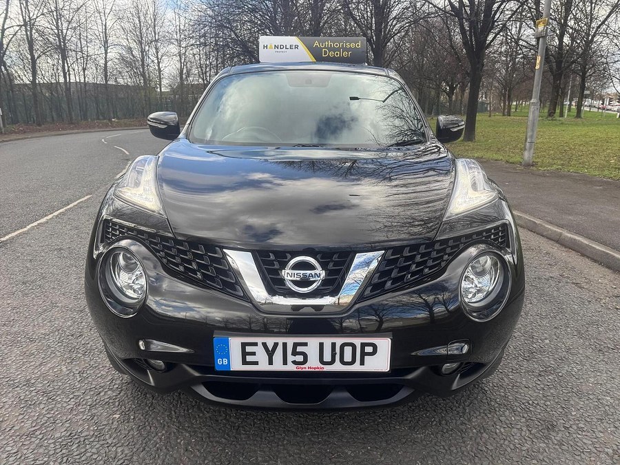 2015 Nissan Juke photo 2