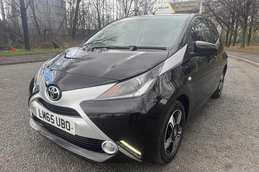 2015 Toyota AYGO photo 4