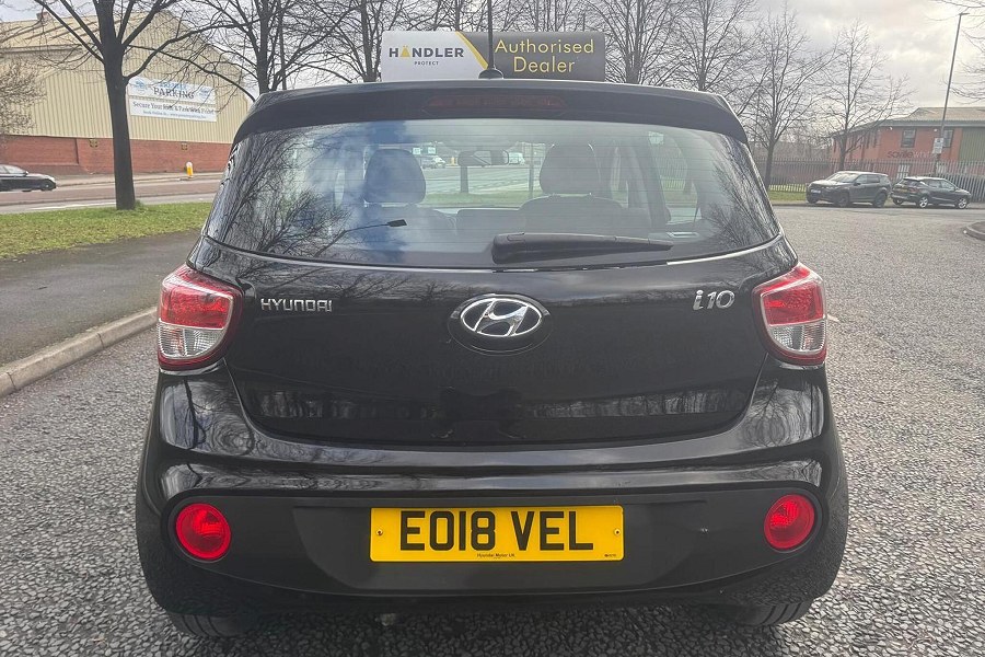 2018 Hyundai i10 photo 11