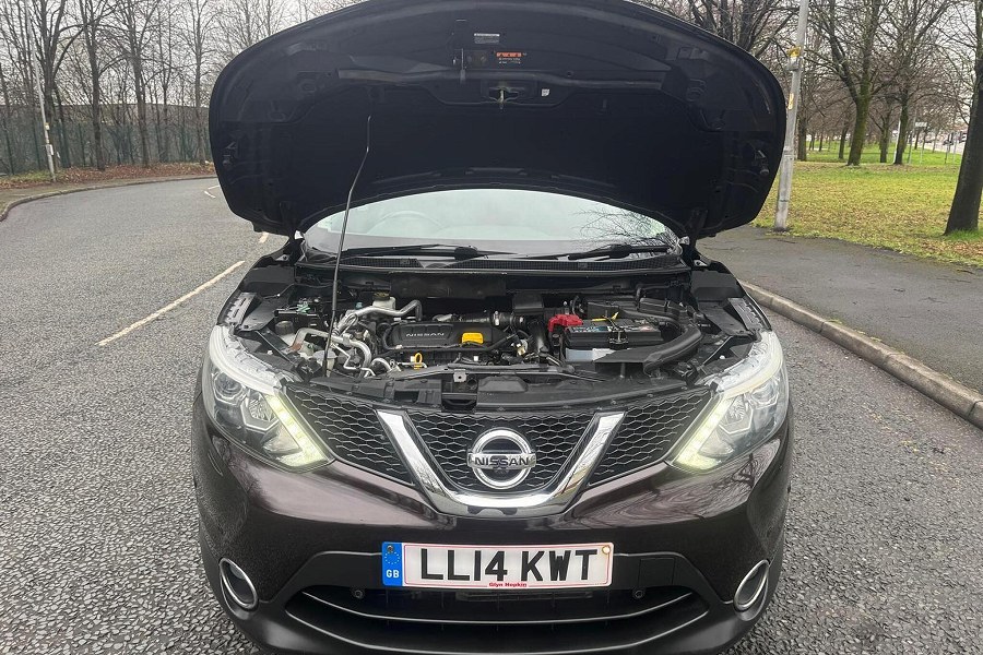 2014 Nissan Qashqai photo 13