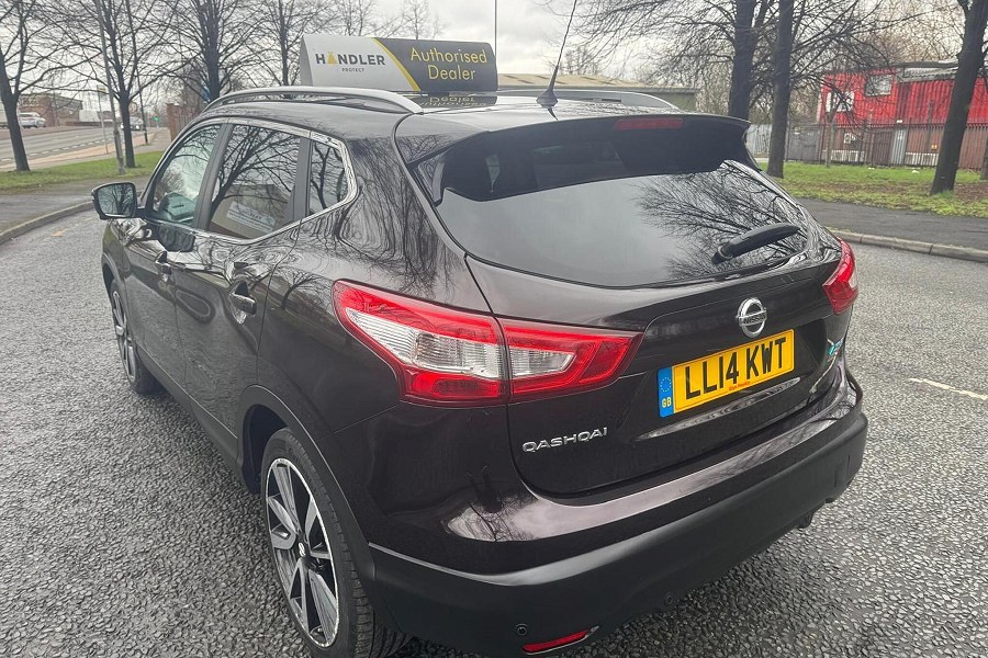 2014 Nissan Qashqai photo 9