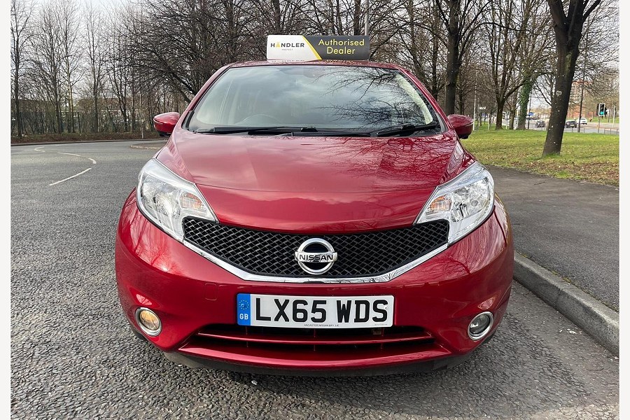 Nissan Note photo 2