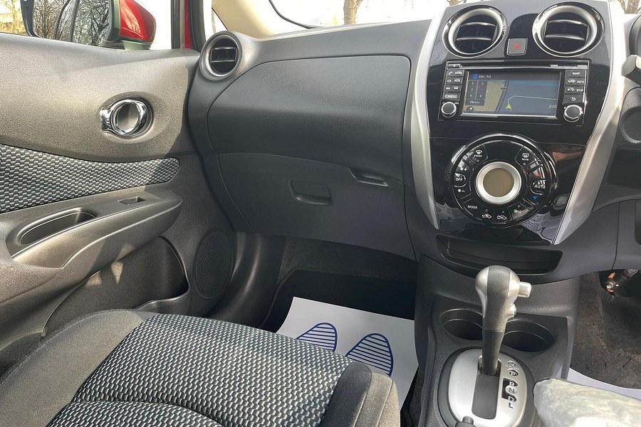 2015 Nissan Note photo 14