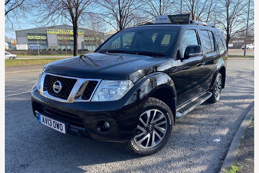 2013 Nissan Pathfinder photo 7