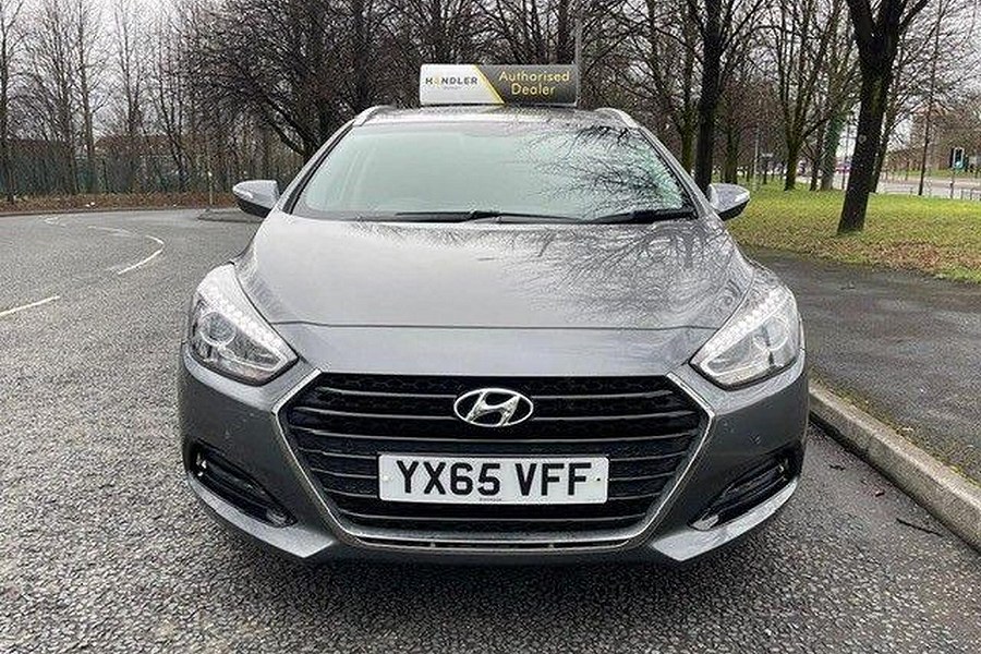 Hyundai i40 photo 2