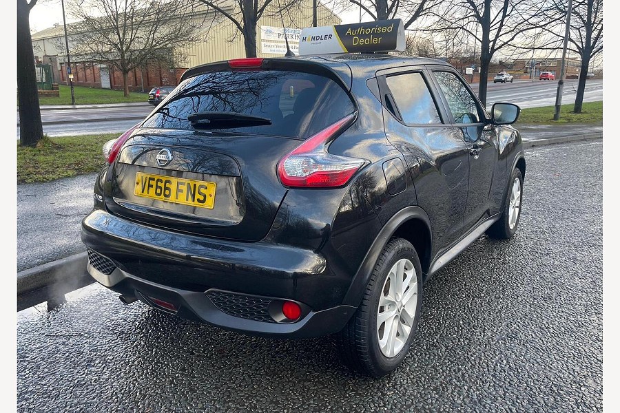 2017 Nissan Juke photo 13