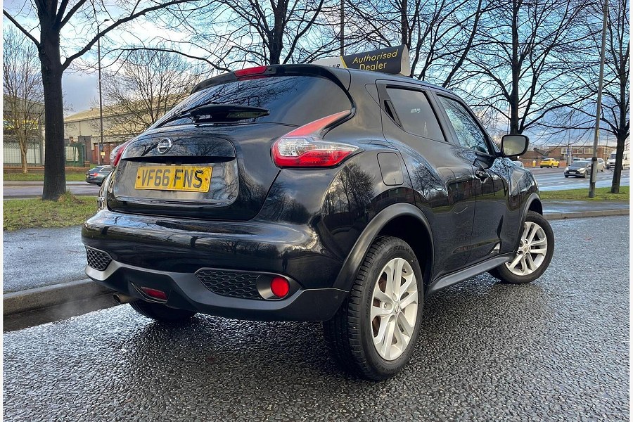2017 Nissan Juke photo 12