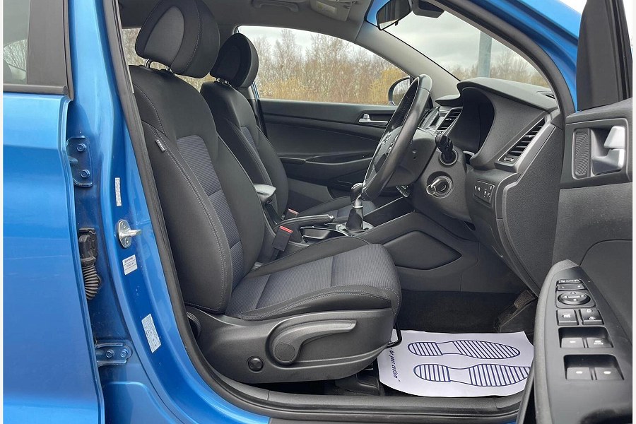 2015 Hyundai TUCSON photo 13