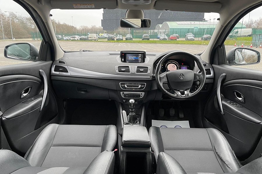 2015 Renault Megane photo 14