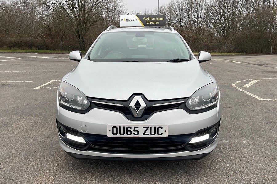 Renault Megane photo 2