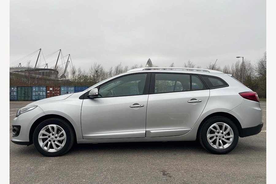 2015 Renault Megane photo 10