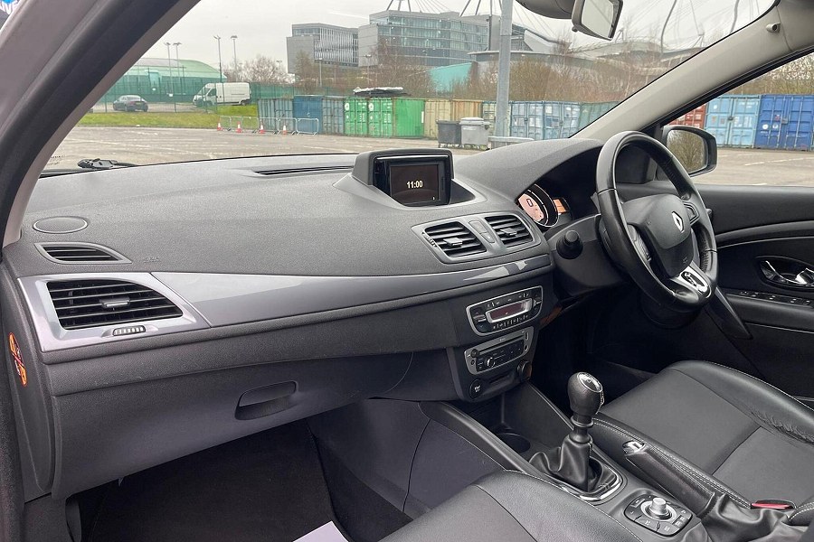 2015 Renault Megane photo 14