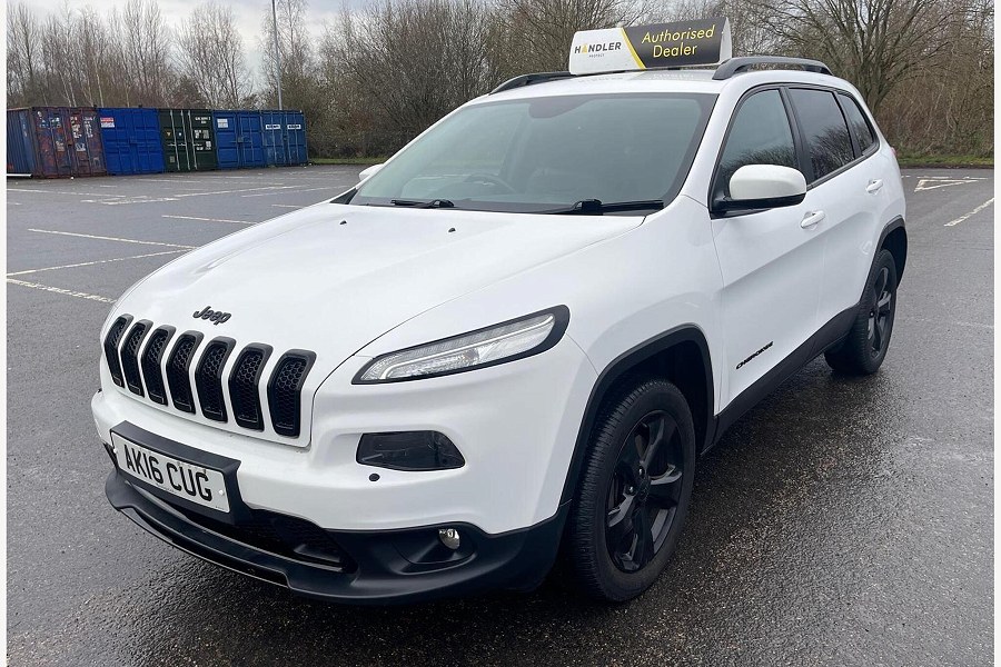 2016 Jeep Cherokee photo 3