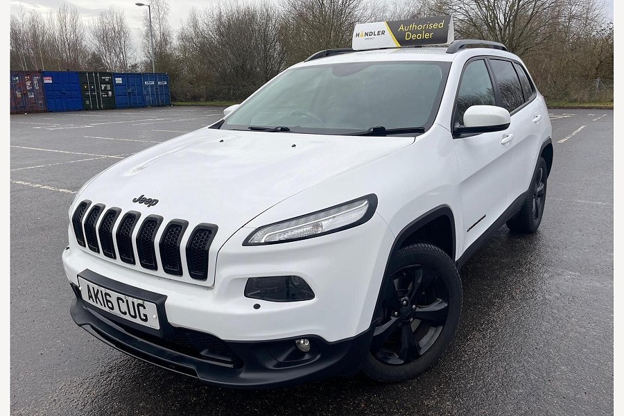 2016 Jeep Cherokee photo 11