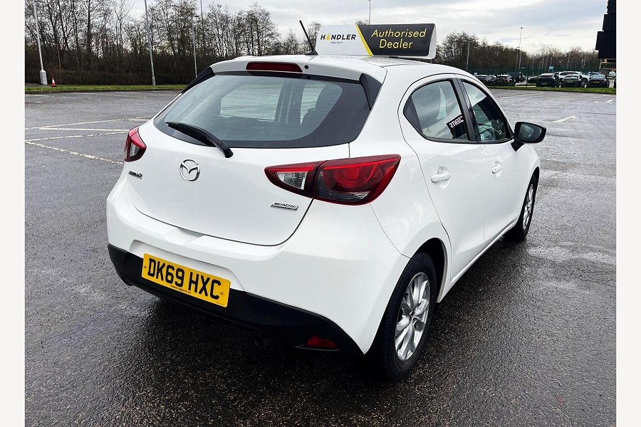 2019 Mazda Mazda2 photo 6