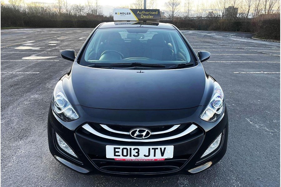 Hyundai i30 photo 2