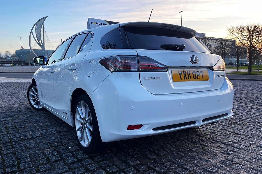 2011 Lexus CT photo 12