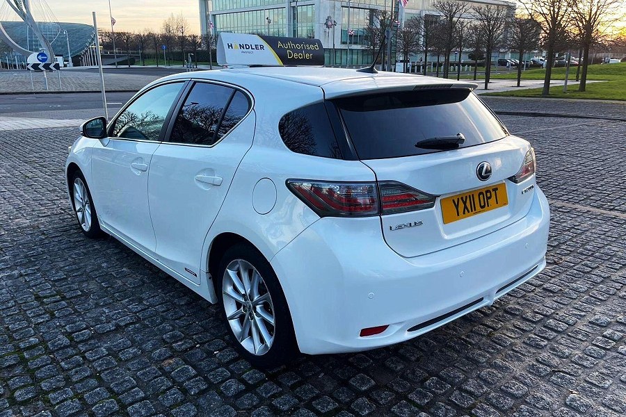 2011 Lexus CT photo 5