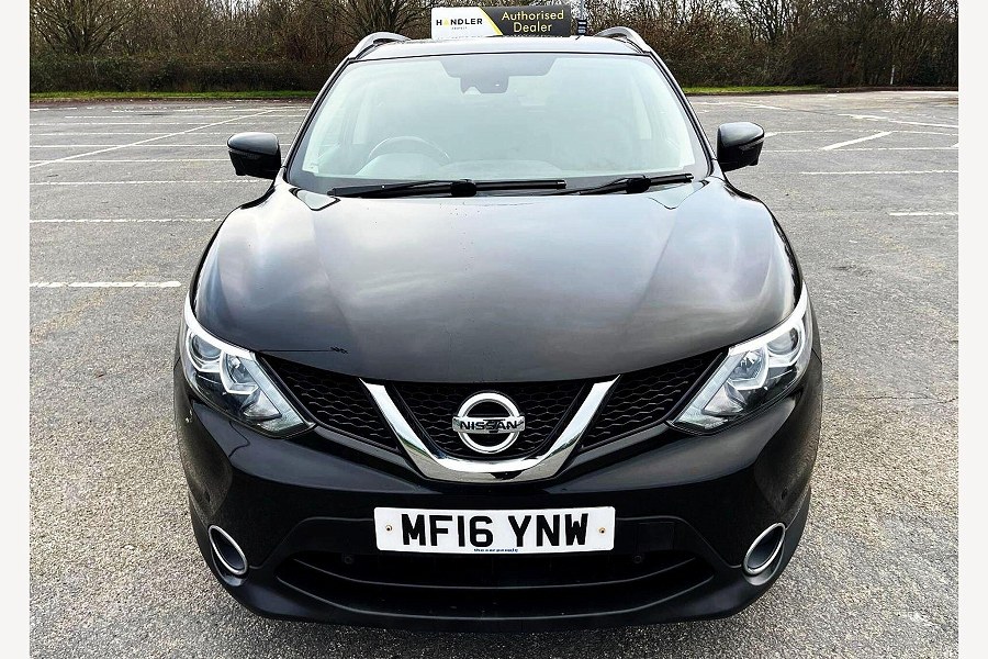 Nissan Qashqai photo 2