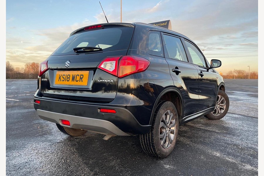 2018 Suzuki Vitara photo 12