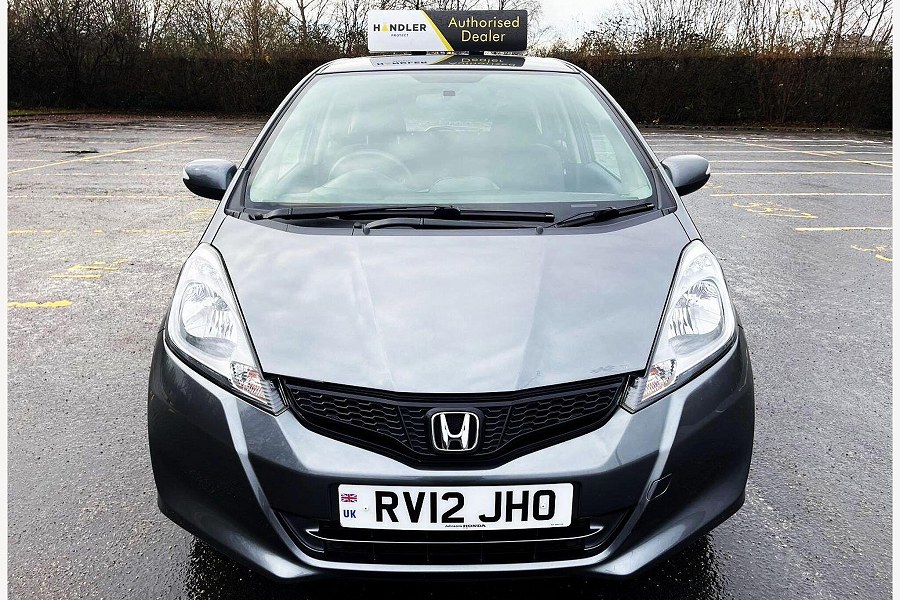 Honda Jazz photo 2
