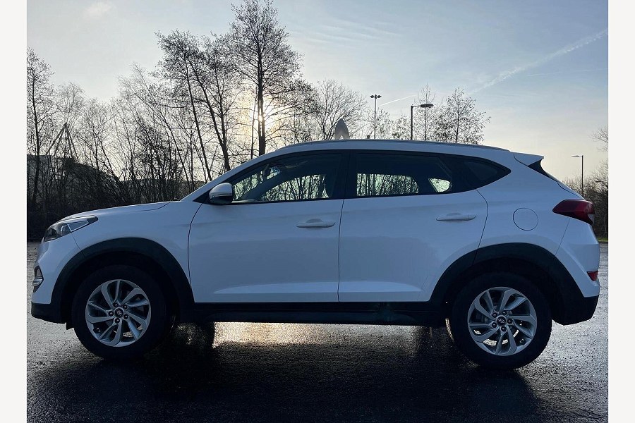 2017 Hyundai TUCSON photo 8