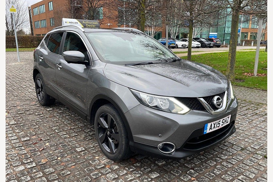 2015 Nissan Qashqai photo 4