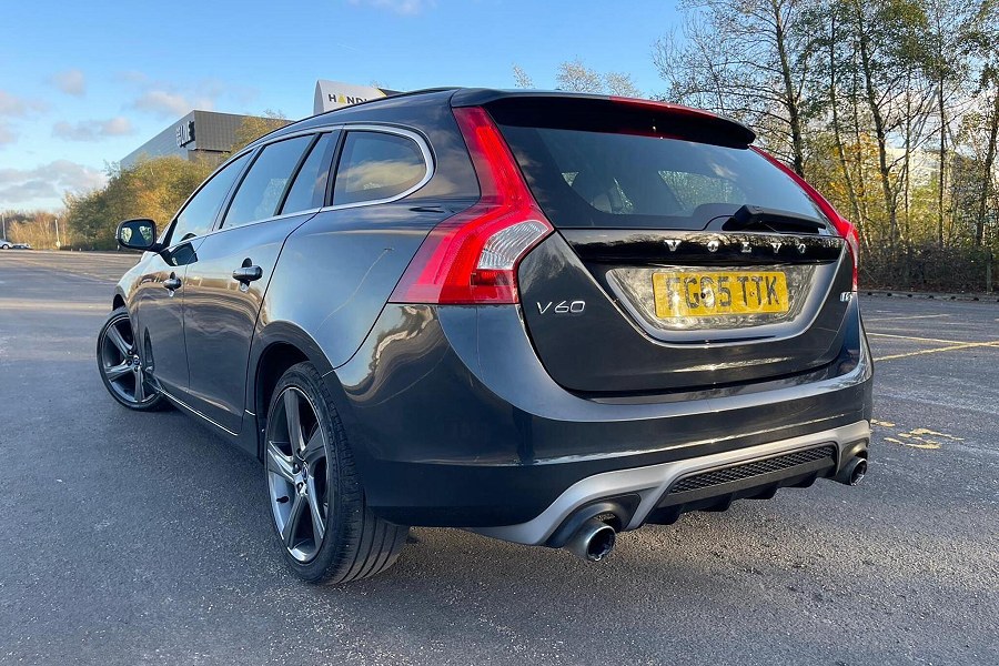 2015 Volvo V60 photo 9