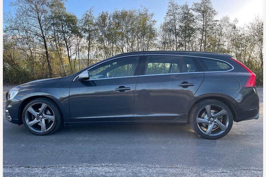 2015 Volvo V60 photo 10